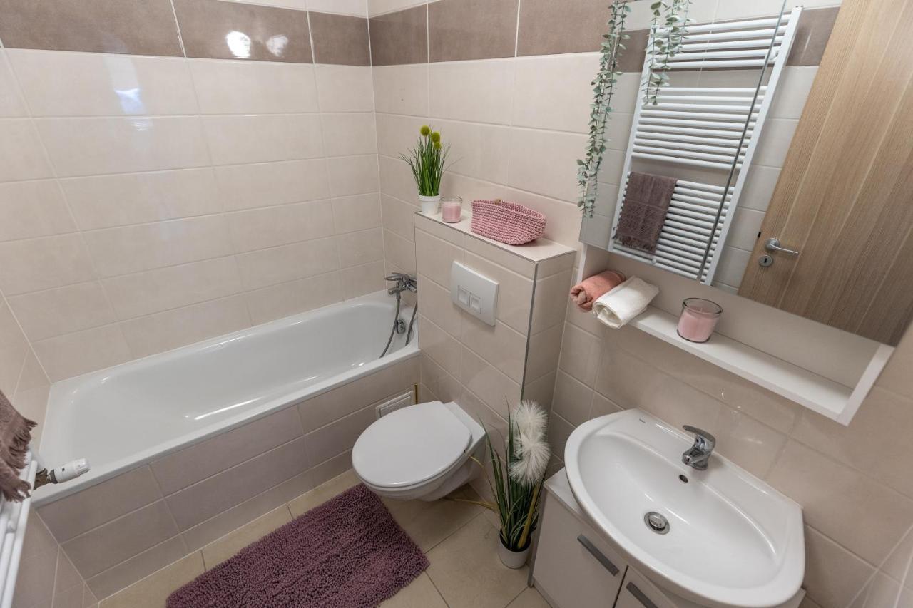 Apartament Need In Bp - Garage, Terraces, Aircon *