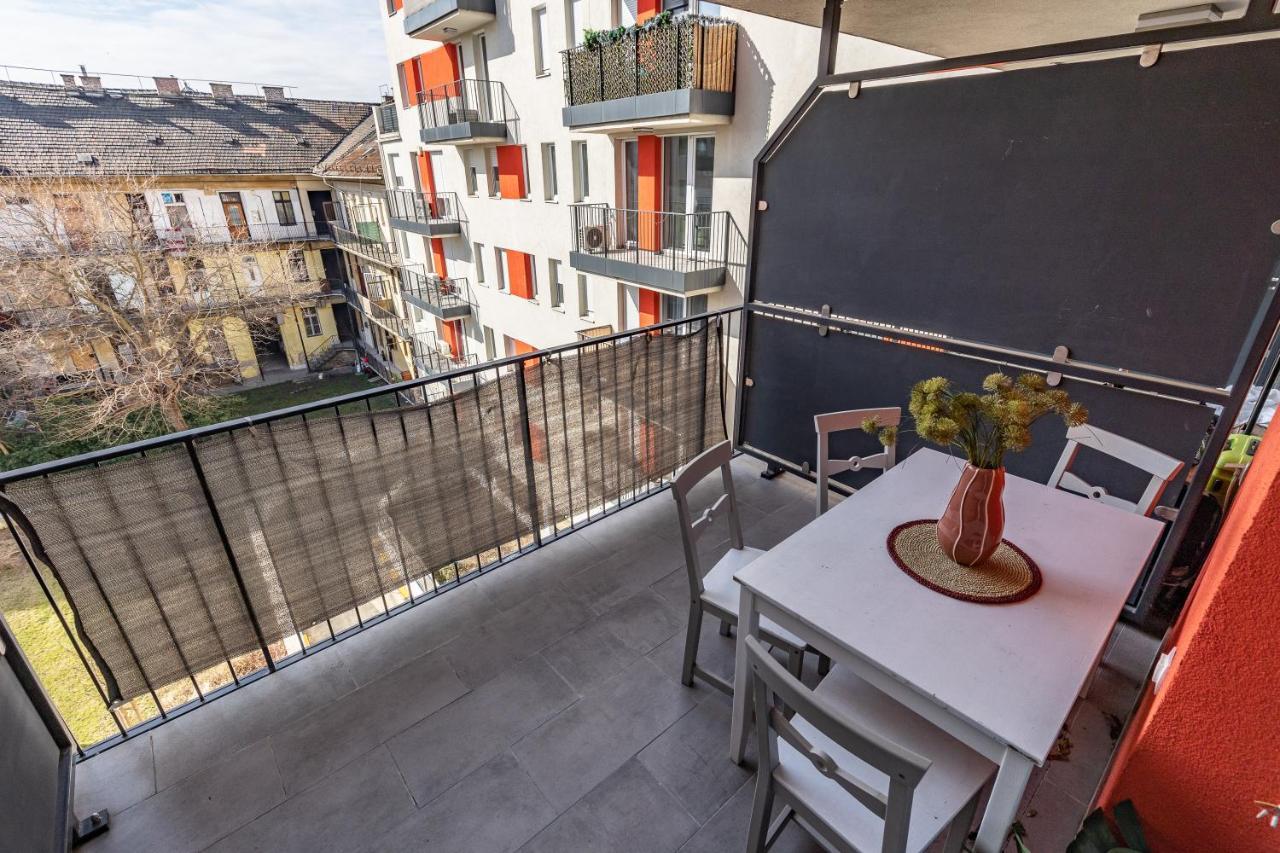 Apartament Need In Bp - Garage, Terraces, Aircon *