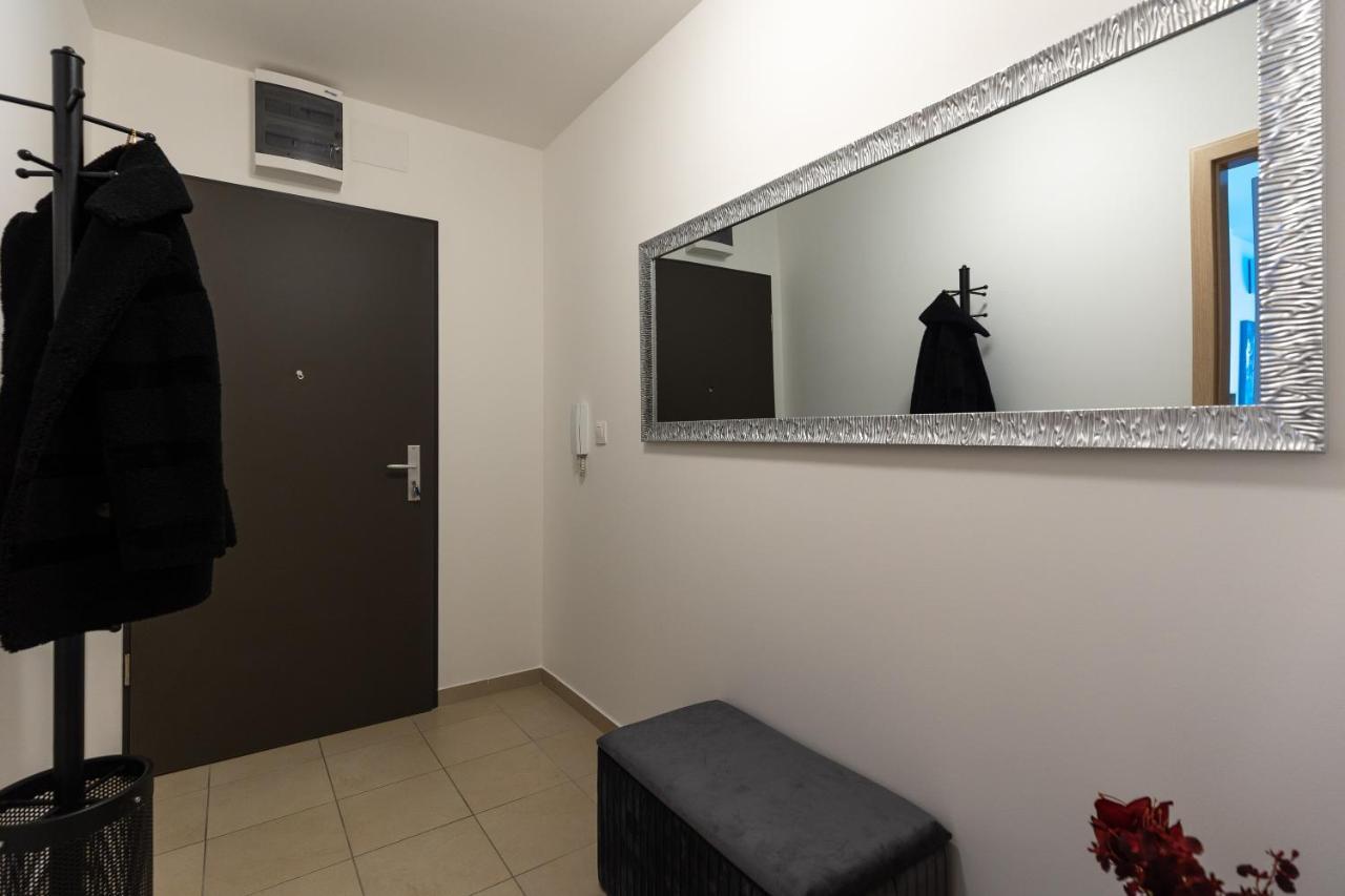 Apartament Need In Bp - Garage, Terraces, Aircon Budapesta