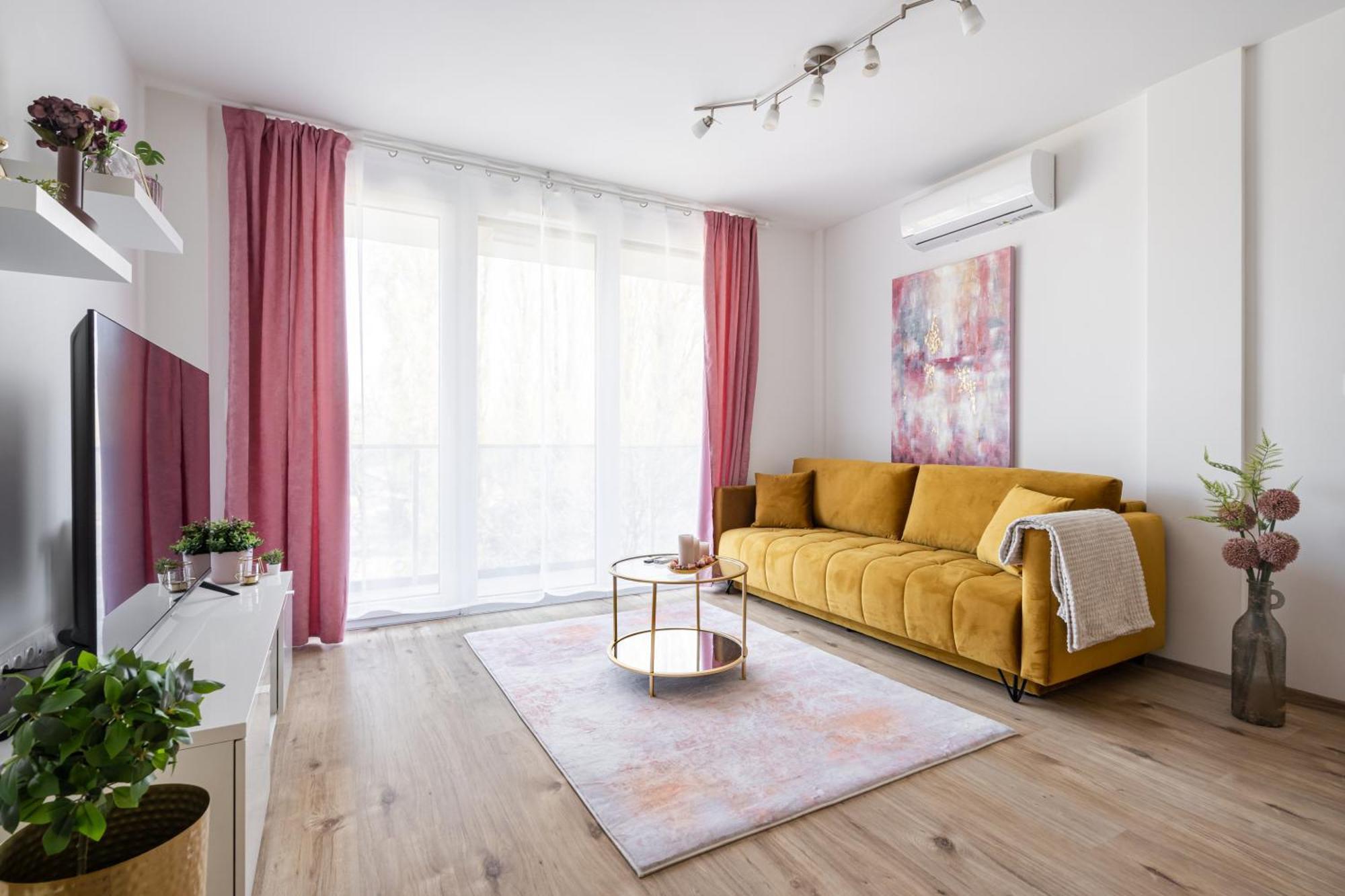 Need In Bp - Garage, Terraces, Aircon Apartament